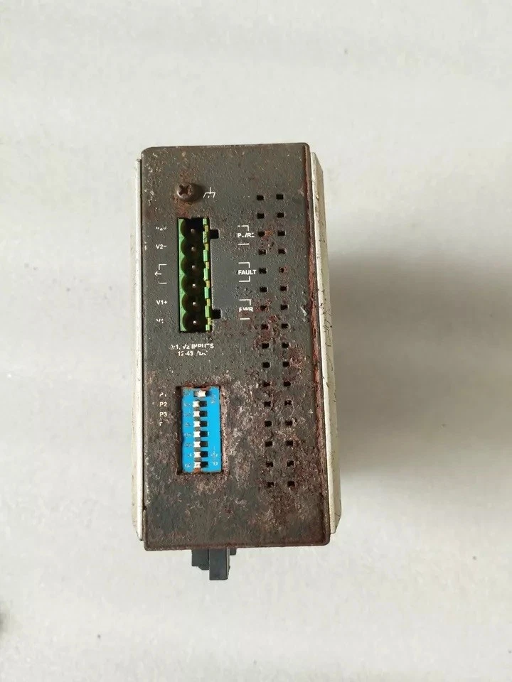 MOXA EDS308MMSC UNMANAGED ETHERNET SWITCH TESTED OK